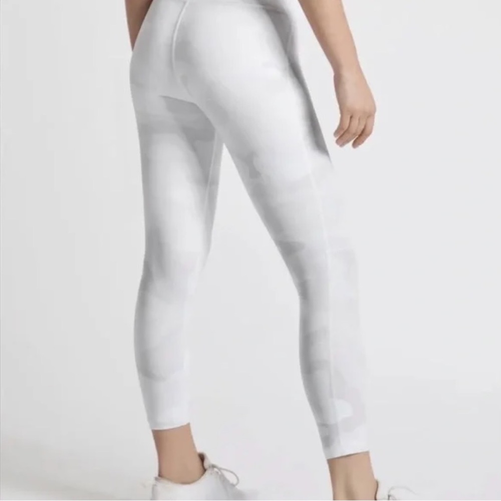 Lilybod white camp cropped leggings